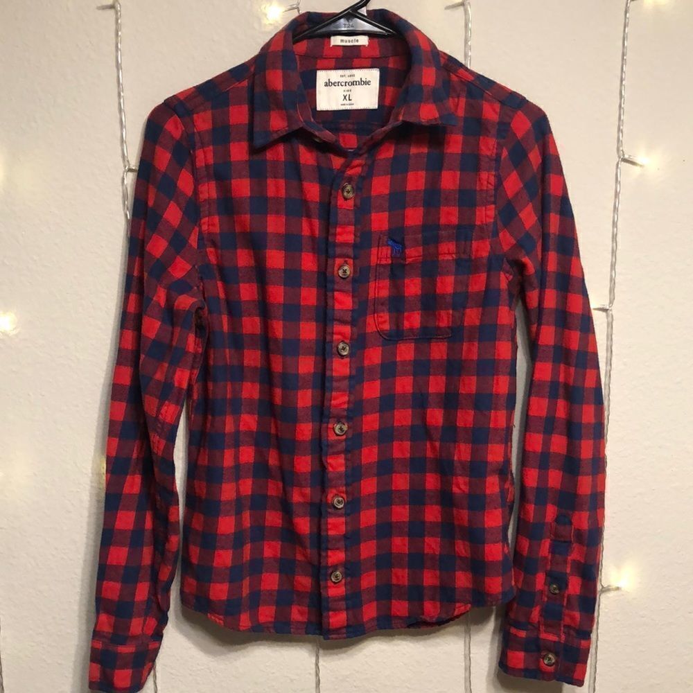 NWOT Abercrombie Kids Boys Red and Blue Checkered Flannel Shirt Size XL